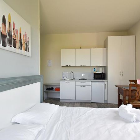 Villa Caterina Apartments By Wonderful Italy Desenzano del Garda Dış mekan fotoğraf