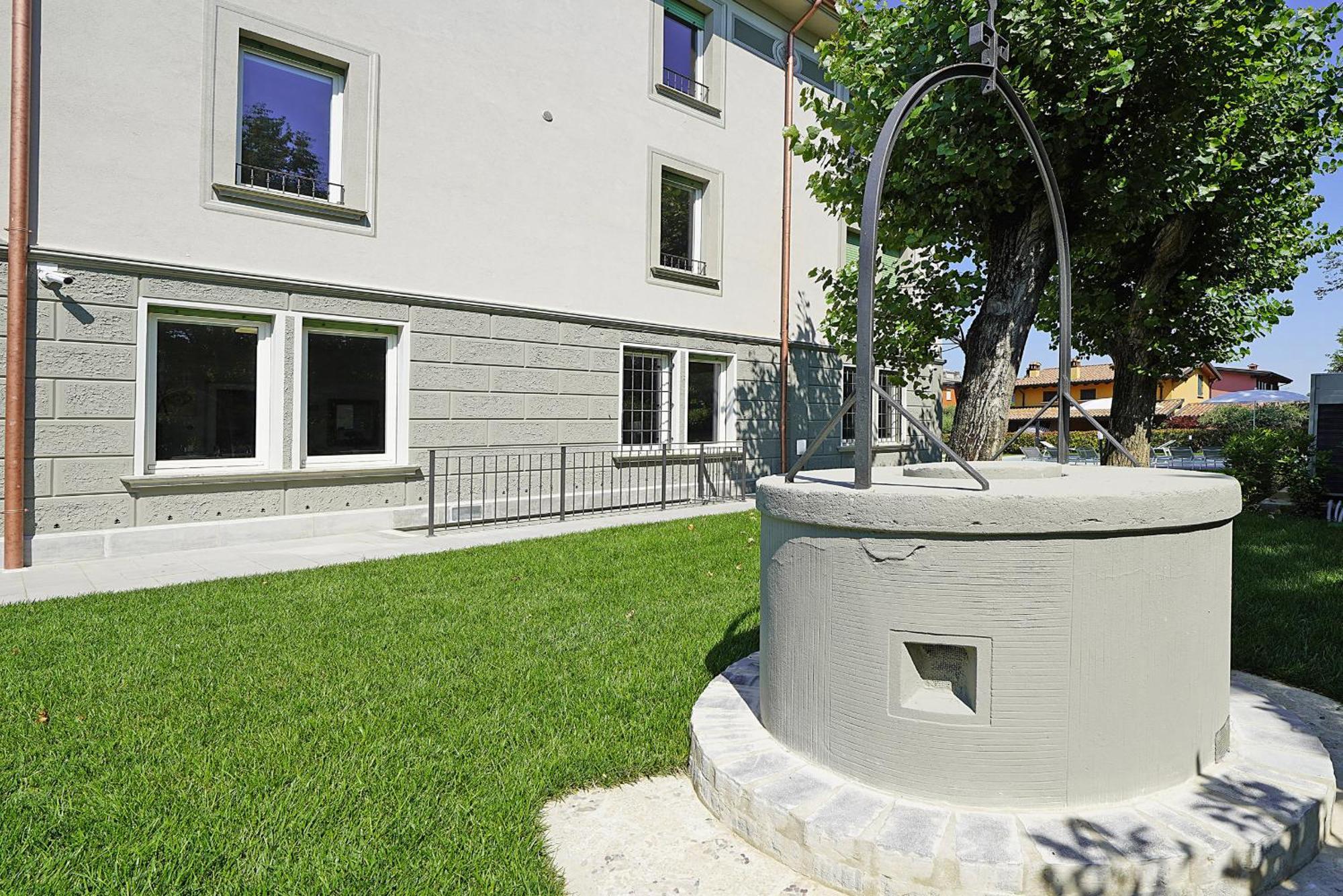 Villa Caterina Apartments By Wonderful Italy Desenzano del Garda Dış mekan fotoğraf