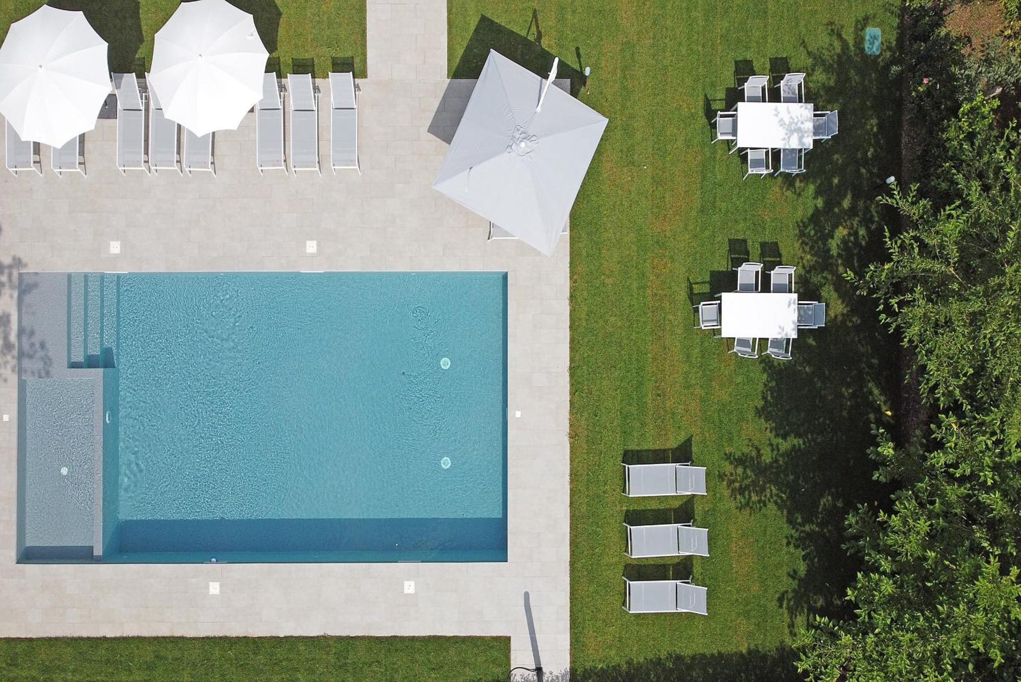 Villa Caterina Apartments By Wonderful Italy Desenzano del Garda Dış mekan fotoğraf